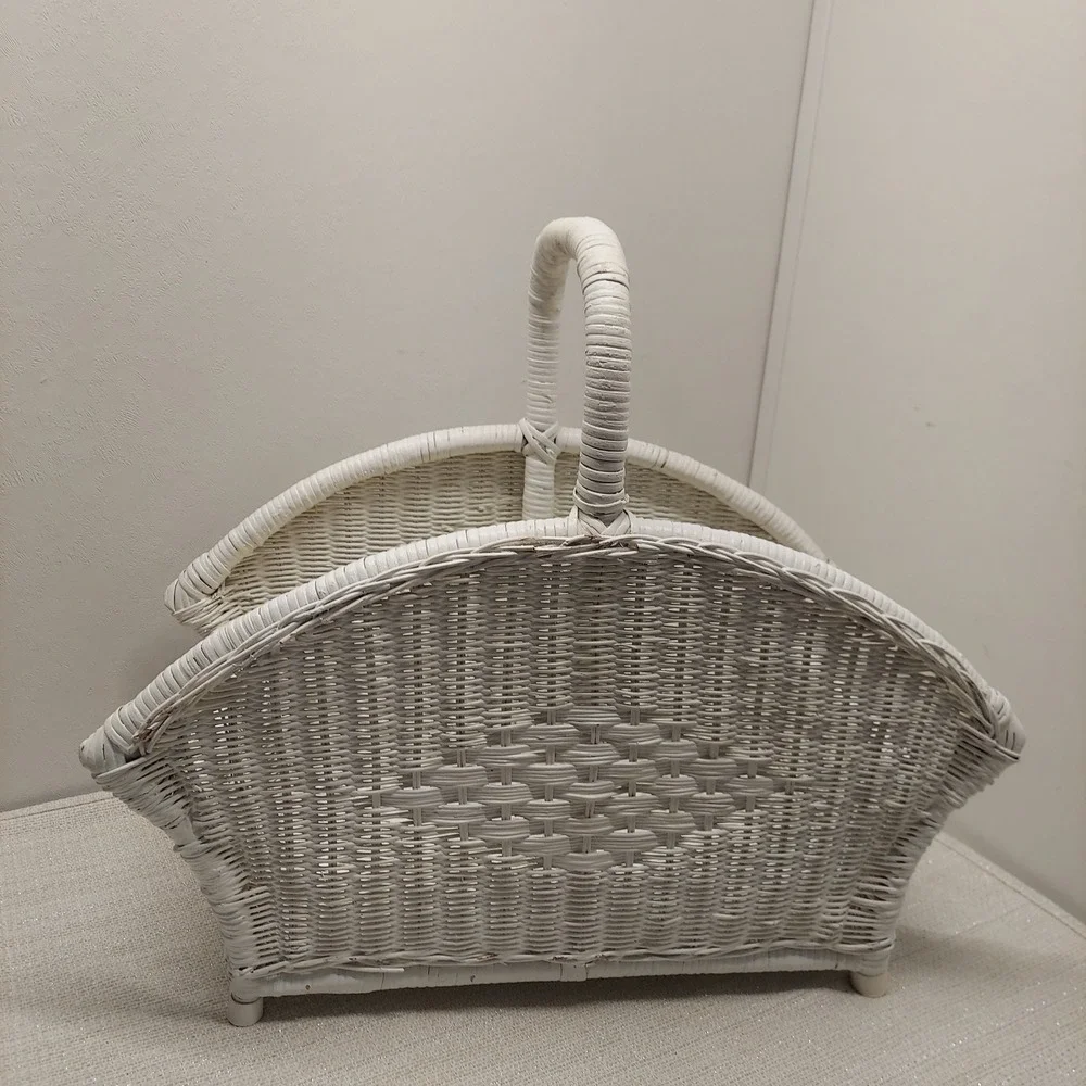 N/A vintage white